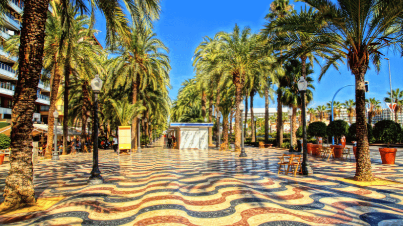 Iconic promenade in Alicante on a beautiful day.