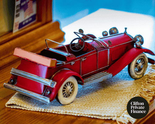 £334K Debt Consolidation to Reset Collectibles Business Growth in Glasgow